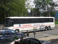 Autobus Drummondville - Bourgeois Tours 03055 (ex-Golden Arrow 247)