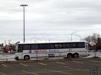 Autobus Drummondville - Bourgeois Tours 03055 (ex-Golden Arrow 247)