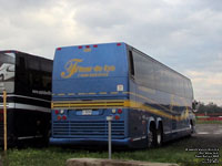 Fleur de Lys 3385 - 2000 Prevost H3-45 (ex-Century McMynn)