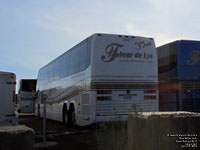 Fleur de Lys 3617 - 2000 Prevost H3-45 (ex-Century McMynn)