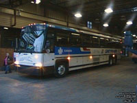 Greyhound Canada 1055 (1998 MCI 102DL3)