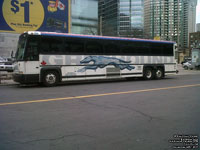 Greyhound Canada 1058 (1998 MCI 102DL3)