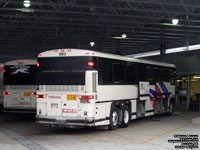 Greyhound Canada 1063 (1999 MCI 102DL3)