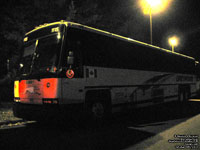 Greyhound Canada 1115 (2000 MCI 102DL3)