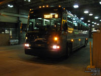 Greyhound Canada 1137 (2000 MCI 102DL3)