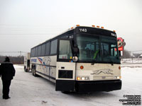 Greyhound Canada 1143 (2001 MCI D4500)