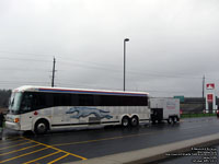 Greyhound Canada 1280 (2006 MCI D4505) and GCX 3118