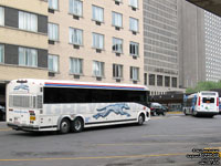 Greyhound Canada 1284 (2006 MCI D4505)