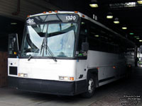 Greyhound Canada 1320 (1999 MCI 102DL3) - Ex-Hotard Coaches H-153