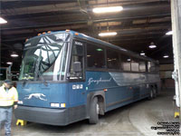 Greyhound Canada 60654 (MCI 102DL3) - ex-Americanos USA