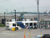 Oakville Transit - New Flyer D40LF