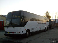 Trius Tours 0201 - 2002 Prevost H3-45 (ex-Chartrand 8014) - Atlantic Gateway