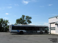 La Quebecoise 0913 - 2009 Nova Bus LFS Suburban