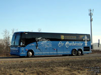 Autobus La Quebecoise 2627 - La Série Montréal-Québec - 2006 Prevost H3-45