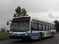 STS 2401 - 2004 Nova Bus LFS