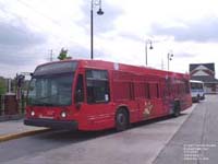 STS 52101 - Budweiser - Universite de Sherbrooke Vert & Or football team (2002 Novabus LFS)