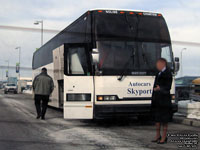 Skyport 3000 - 1998 Prevost H3-45 (nee Carleton 3000)