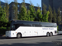 Skyport 9167 - 1999 Prevost H3-45 (ex-Preference 9167)