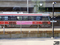 Toronto Transit Commission streetcar - TTC 4044 - 1978-81 UTDC/Hawker-Siddeley L-2 CLRV