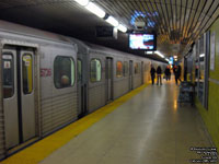 Toronto Transit Commission subway car - TTC 5737 - 1976-79 Hawker Siddeley H5 based at Davisville