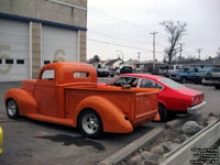 Ford Pick-up truck