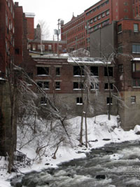 Rivire Magog River - Barrage Abnaquis Dam