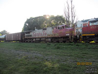 BNSF 699 - C40-8W (Nee ATSF 699)