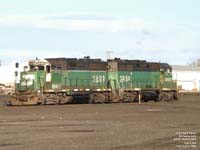 BNSF 2889 - GP39M (ex-BN 2889, exx-SP 6551, nee SP 7439) & 2884 - GP39M (ex-BN 2884, exx-BN 2523, nee GN 3040)