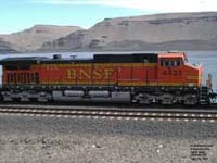 BNSF 4432 - C44-9W