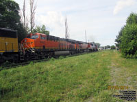 BNSF 6900 - ES44C4