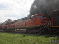 BNSF 7346 - ES44DC