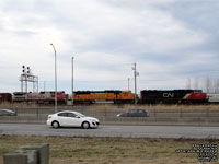 BNSF 8913 - SD70MAC