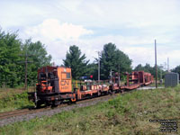 Canadian National Rail Train 903 - M150 - Welded Rail car