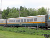 VIA 3312 (3300-serie LRC coach: 72 seats)