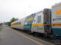 VIA 3329 (3300-serie LRC coach: 72 seats)