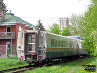 VIA 3339 (3300-serie LRC coach: 72 seats)