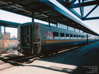 VIA 3372 (3300-serie LRC coach: 72 seats)