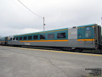 VIA 3475 (3400-serie LRC club car: 56 seats) (nee VIA 3399)