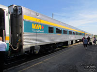 Via Rail 4114 (4100-serie Stainless steel coach: 74 seats) (ex-AMTK 3854, nee SOU 954)