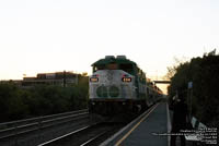 GO Transit 564 - F59PH