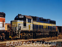 BAR 301 - GP38 (Ex-CSXT 2067 - Built in 1967)