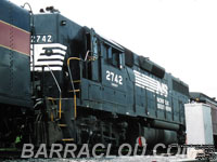 NS CNOTP 2742 - GP38-2 (nee SOU/CNOTP 2742)