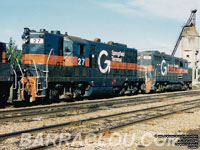 ST 27 - GP7 (ex-MEC 573) and ST 66 - GP9 (ex-BM 1728)