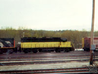 SLR (LLPX) 3000  (Lewiston Junction) - GP40 (Ex-EMDX 184, nee MKT 184. An unit built in 1967.)