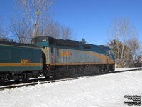 Via Rail 6413 (F40PH-2)