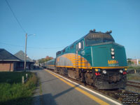 Via Rail 6415 (F40PH-2) - Rebuilt