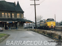 Via Rail 6417 (F40PH-2)