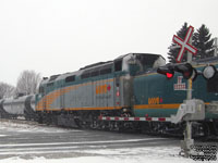 Via Rail 6428 (F40PH-2) - Rebuilt