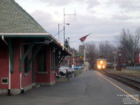 Via Rail 6432 (F40PH-2)