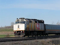 Via Rail 6437 (F40PH-2) - Rebuilt